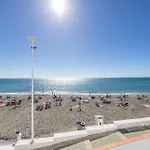 Vacacional En Edificio Torresol, Primera Linea De Playa 아파트 네르하