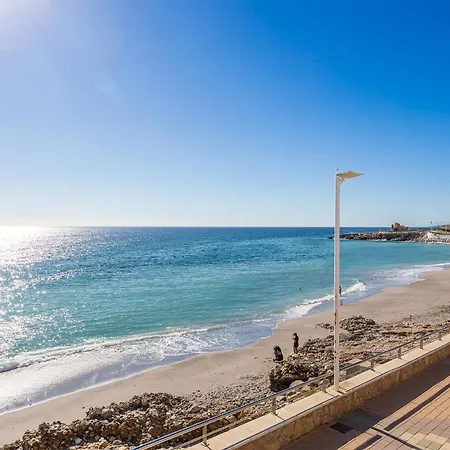 아파트 Vacacional En Edificio Torresol, Primera Linea De Playa 네르하