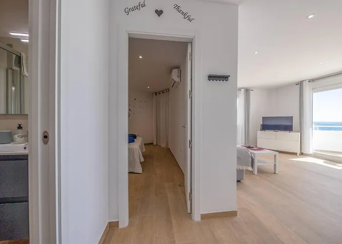 Vacacional En Edificio Torresol, Primera Linea De Playa