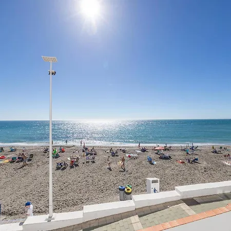 Vacacional En Edificio Torresol, Primera Linea De Playa شقة نيرخا